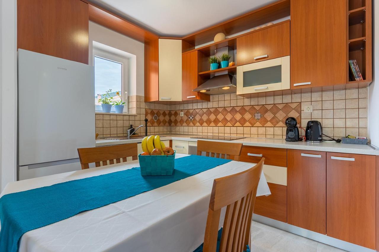 Apartmani Utmar Cres Exteriér fotografie