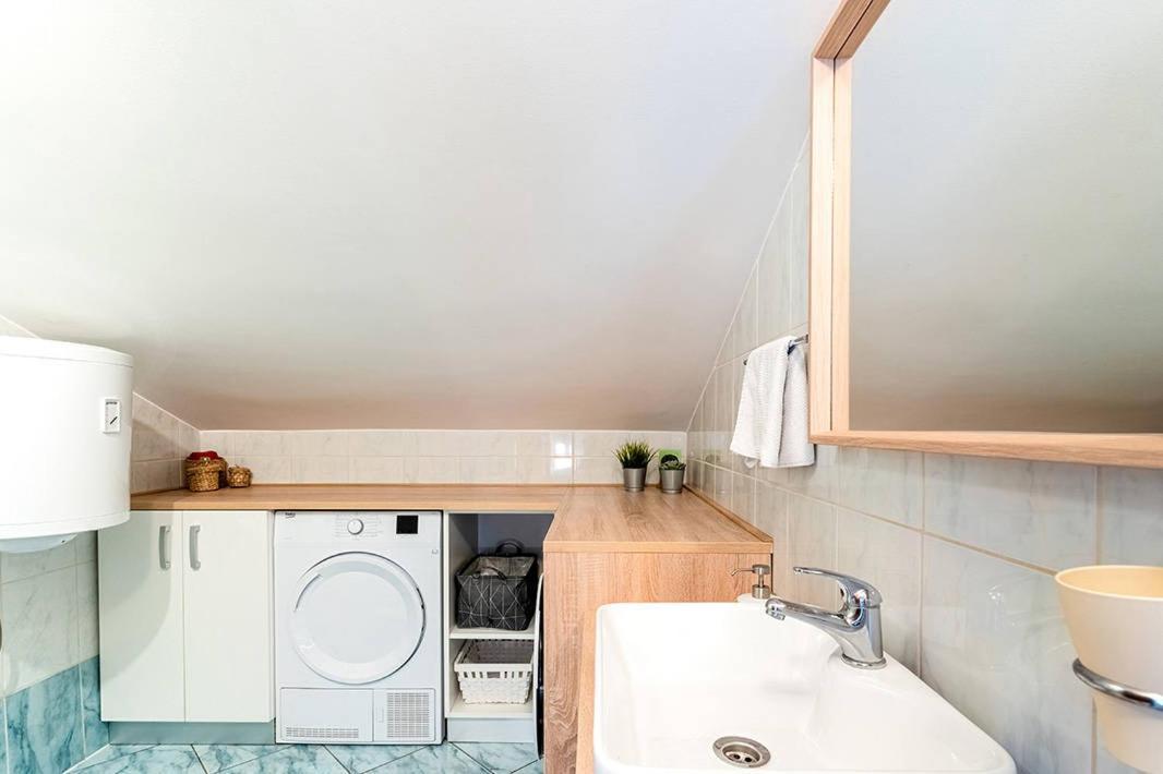 Apartmani Utmar Cres Exteriér fotografie